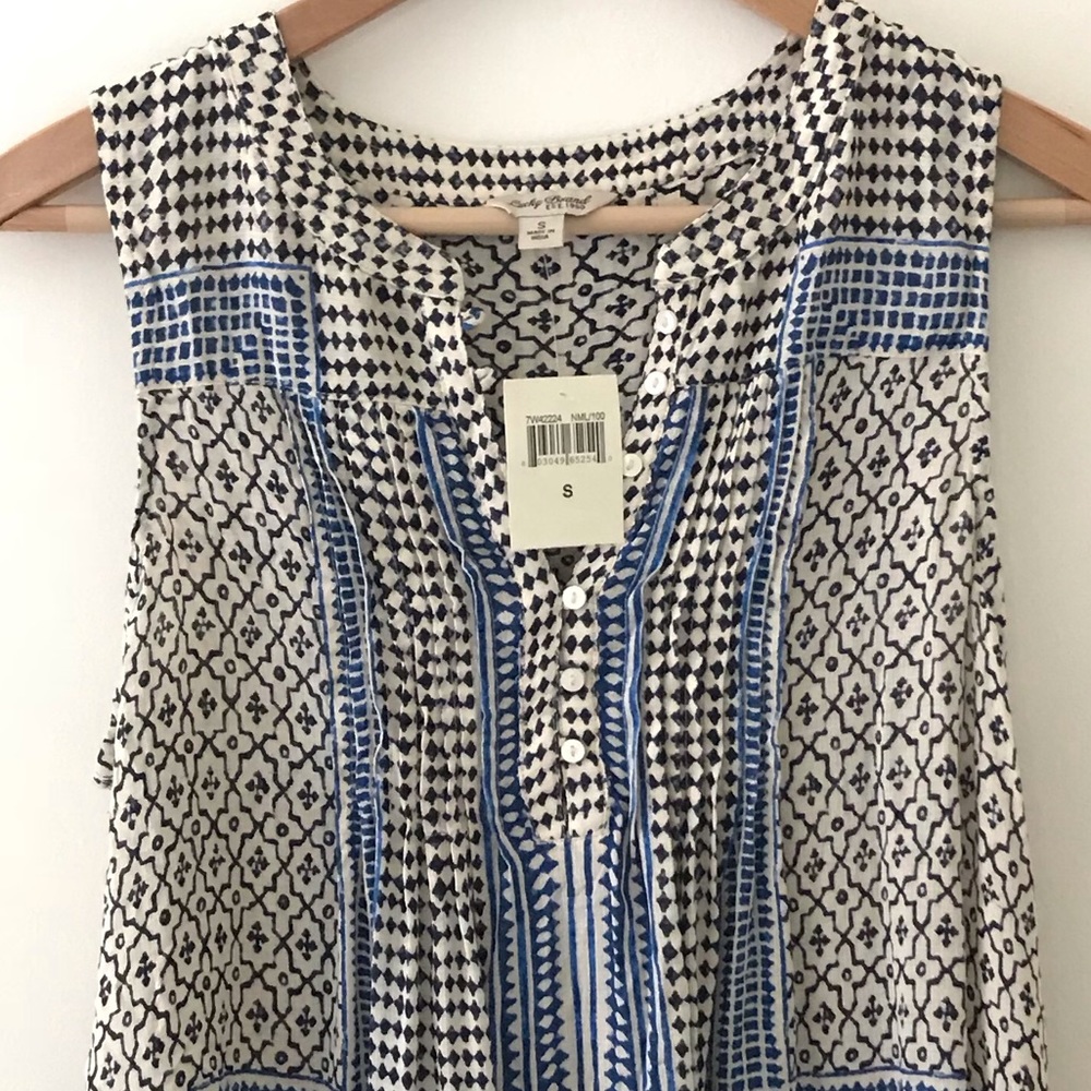 Lucky Brand sleeveless button up blouse NWT